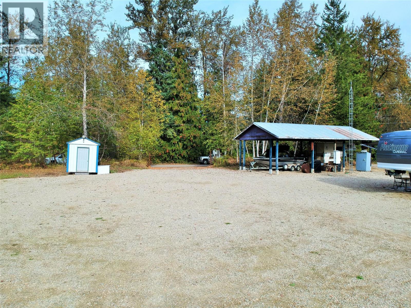  1822 Cemetery Road, Sicamous