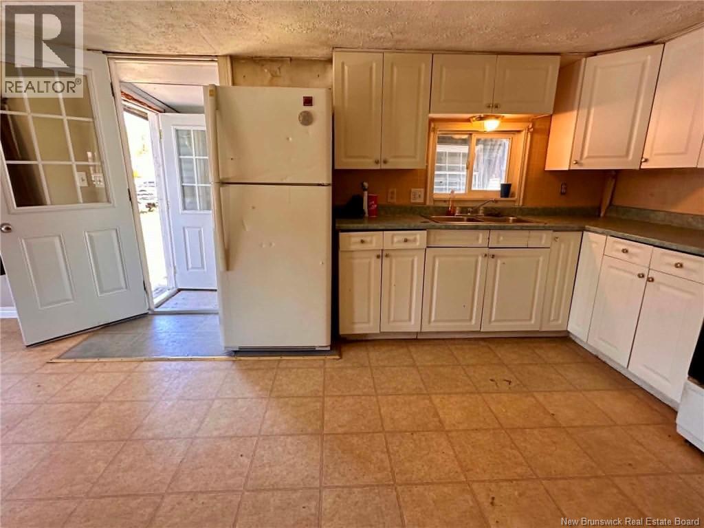 15 Hedgeview Drive, Fredericton — photo 6