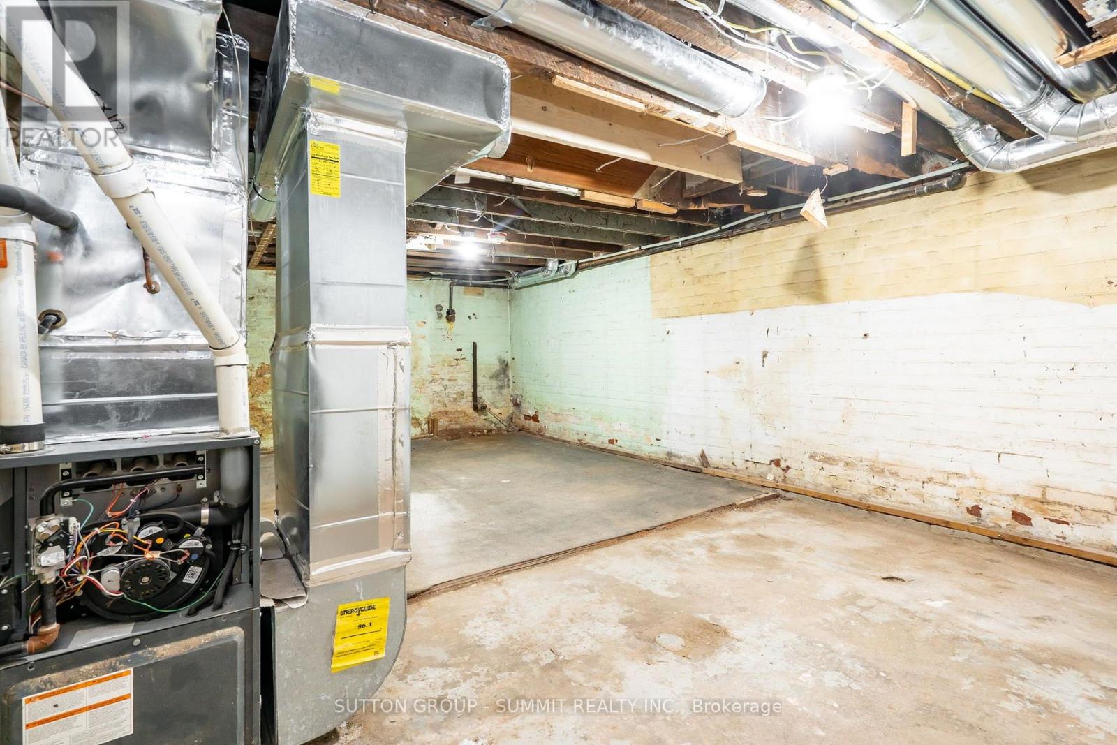 100 ROSETHORN AVENUE - Image 31