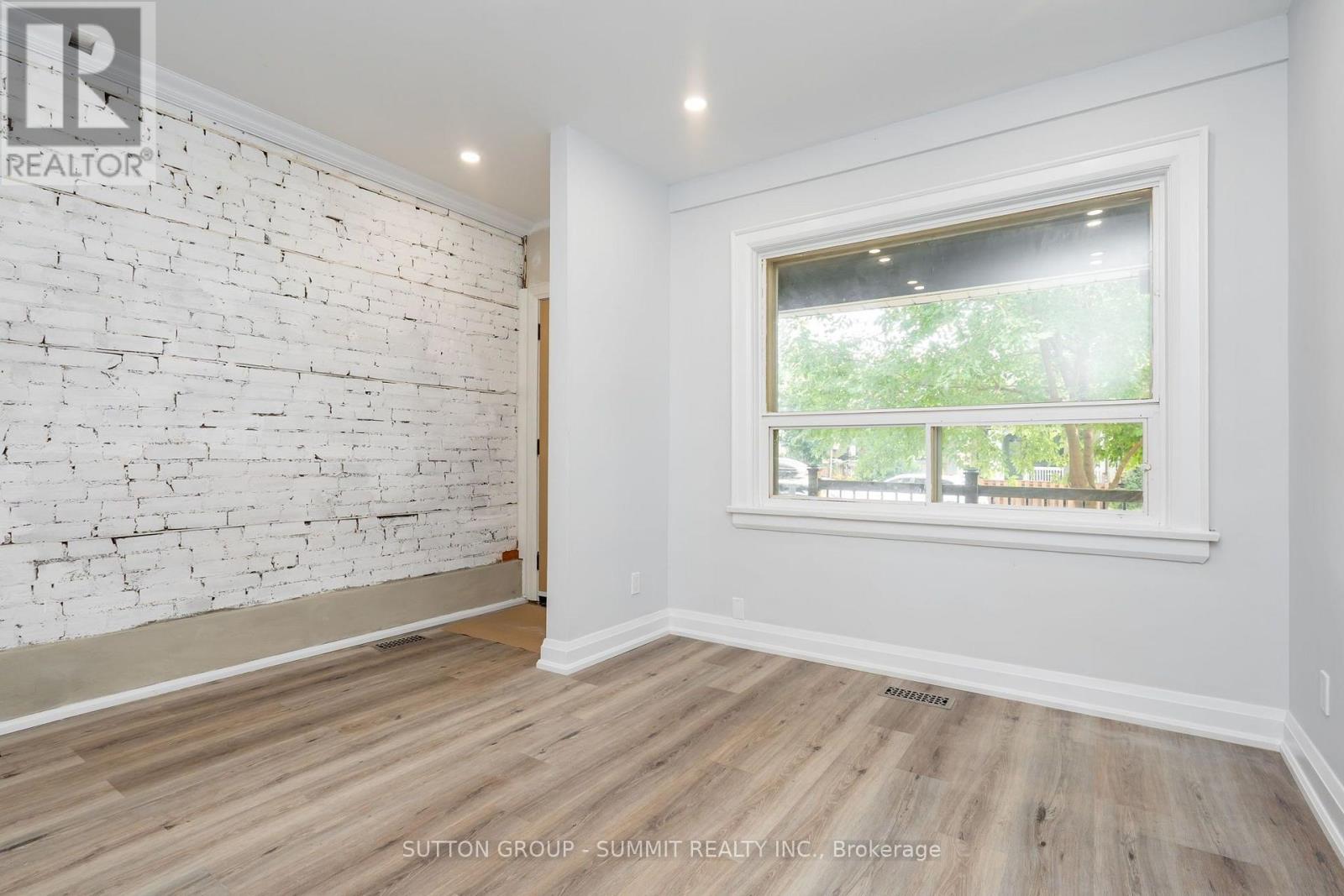 100 ROSETHORN AVENUE - Image 5