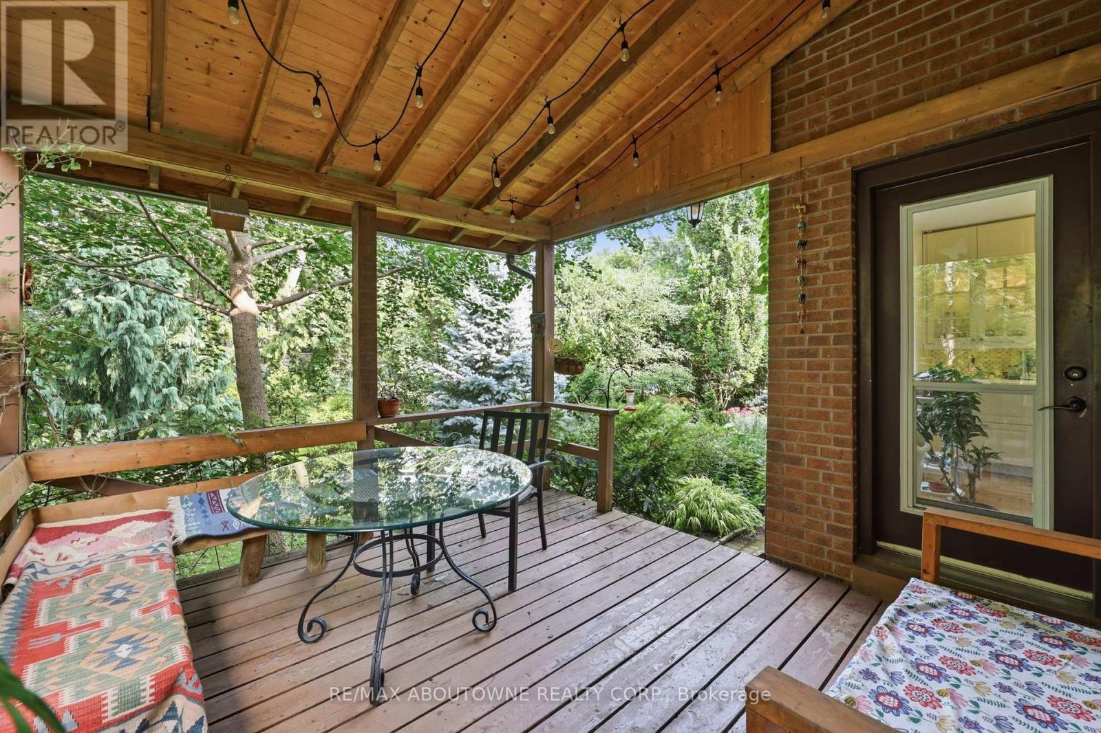572 HARMONY AVENUE - Image 47