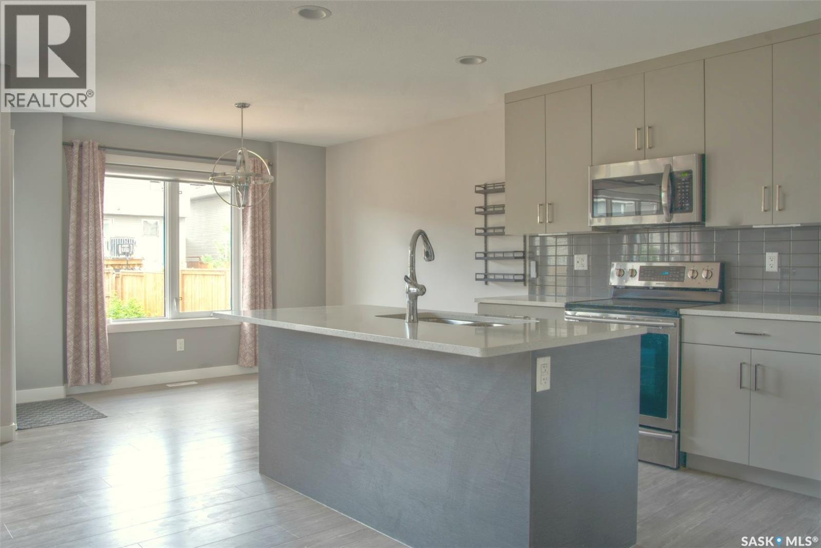 341 Germain MANOR, Saskatoon — photo 18