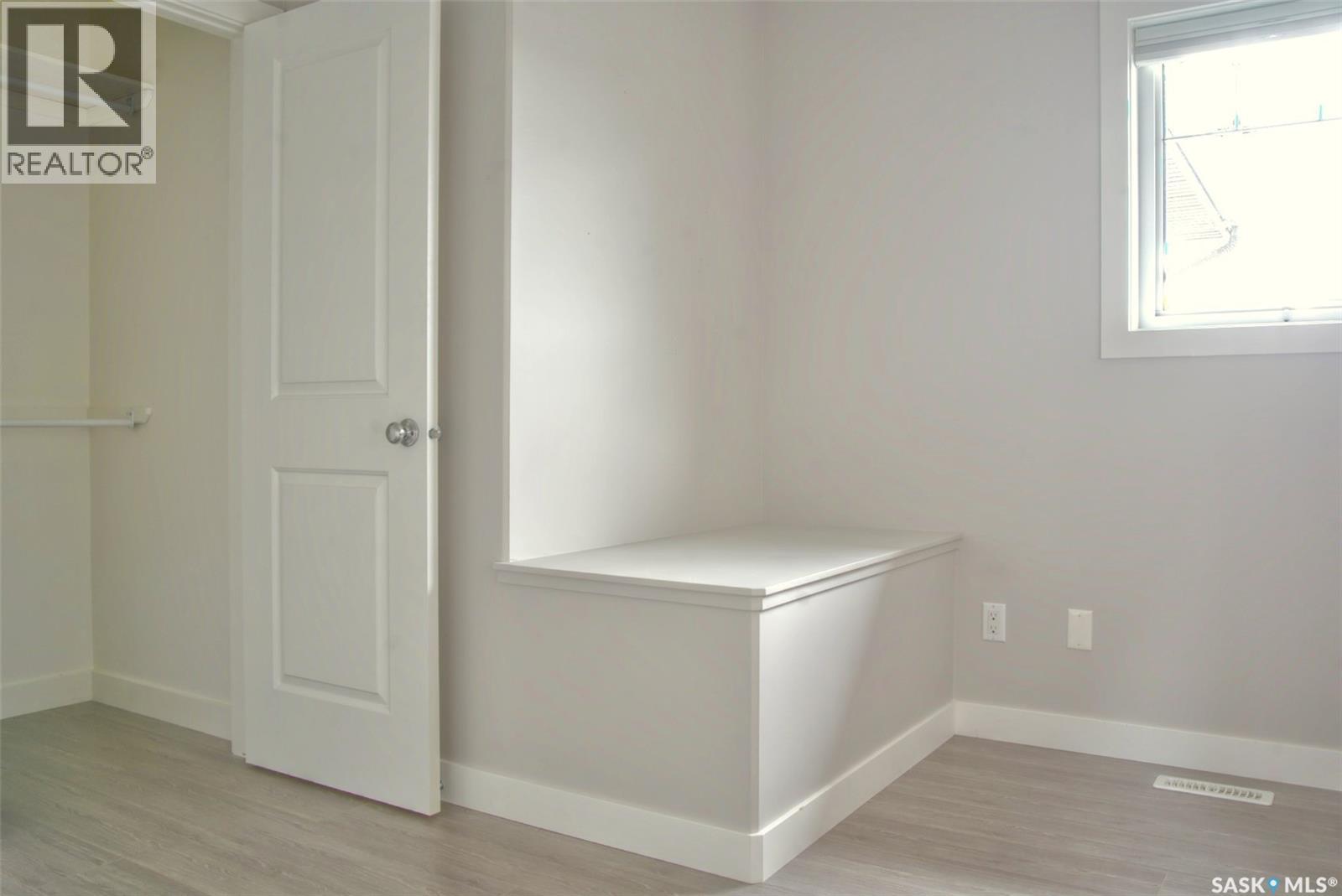 341 Germain MANOR, Saskatoon — photo 35