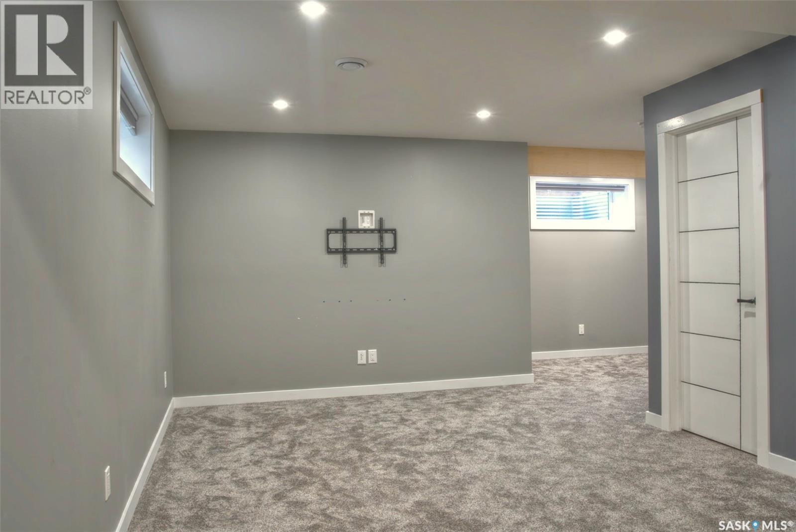 341 Germain MANOR - Image 40