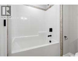 4505 Arens Road E, Regina, SK S4V4E9 Photo 22