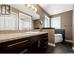 34 Fairway Crescent, White City, SK S4L0A7 Photo 35