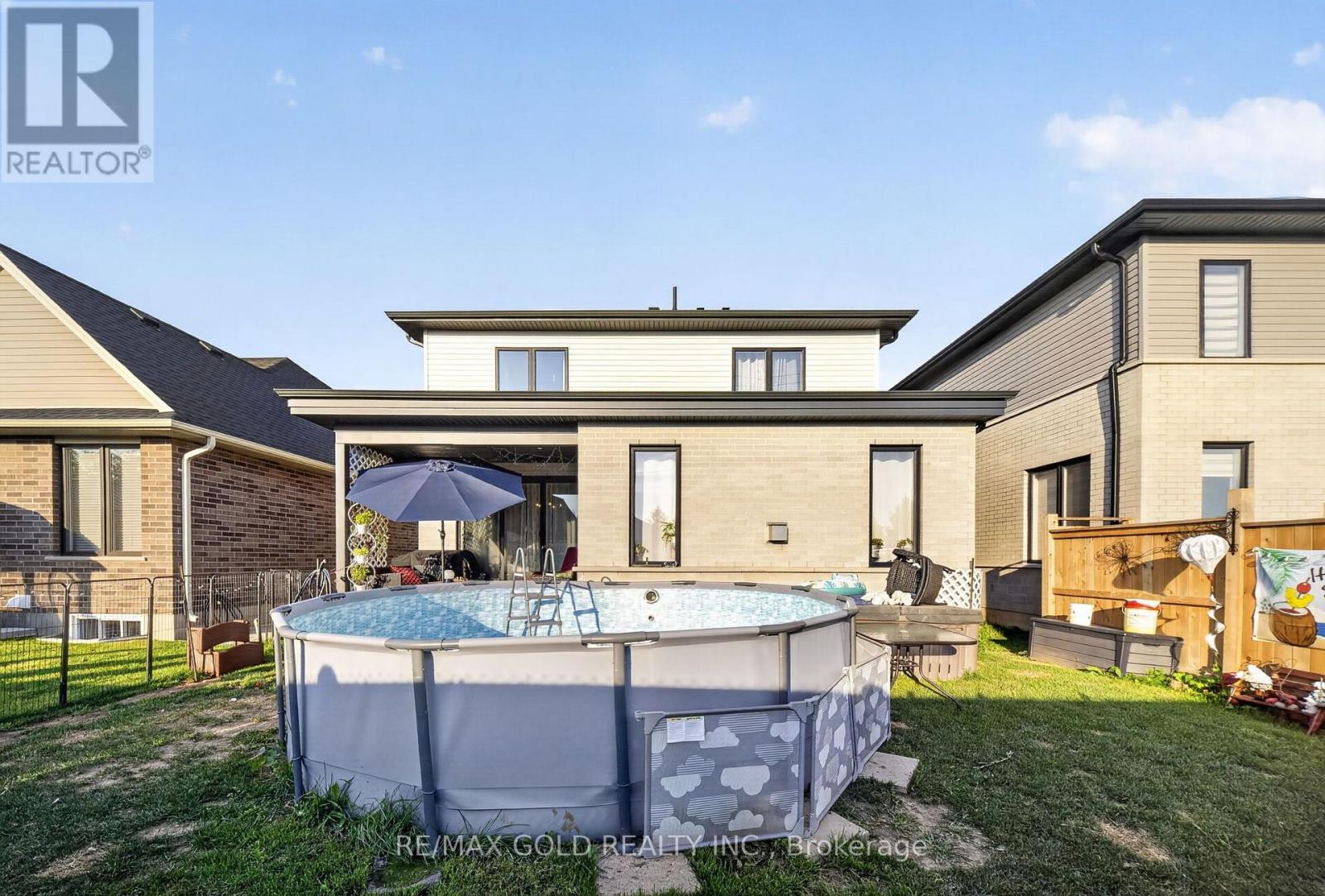 67 TRAILVIEW DRIVE - Image 43
