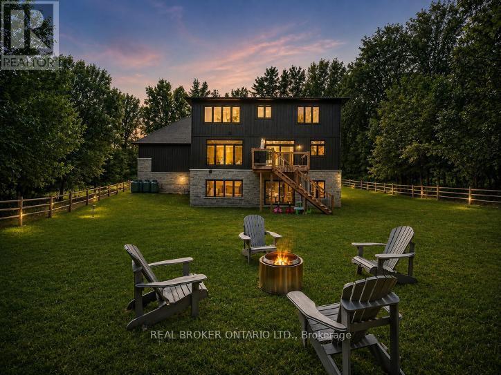 1095 Mineral Springs Road, Hamilton, Ontario, L9H5E3, Hamilton, Ontario — photo 2 of 5