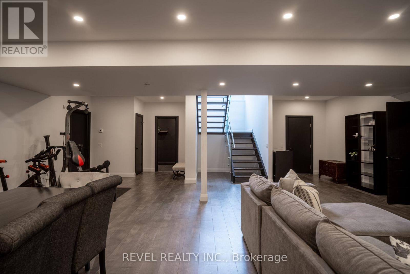7737 WELLINGTON RD 34 - Image 29
