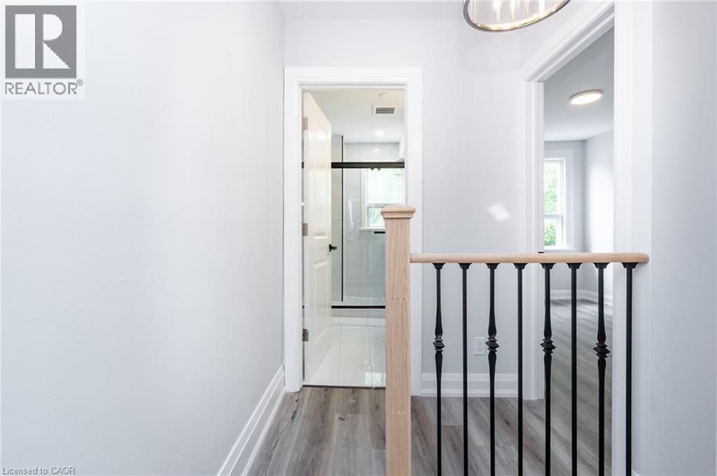 100 ROSETHORN Avenue - 18