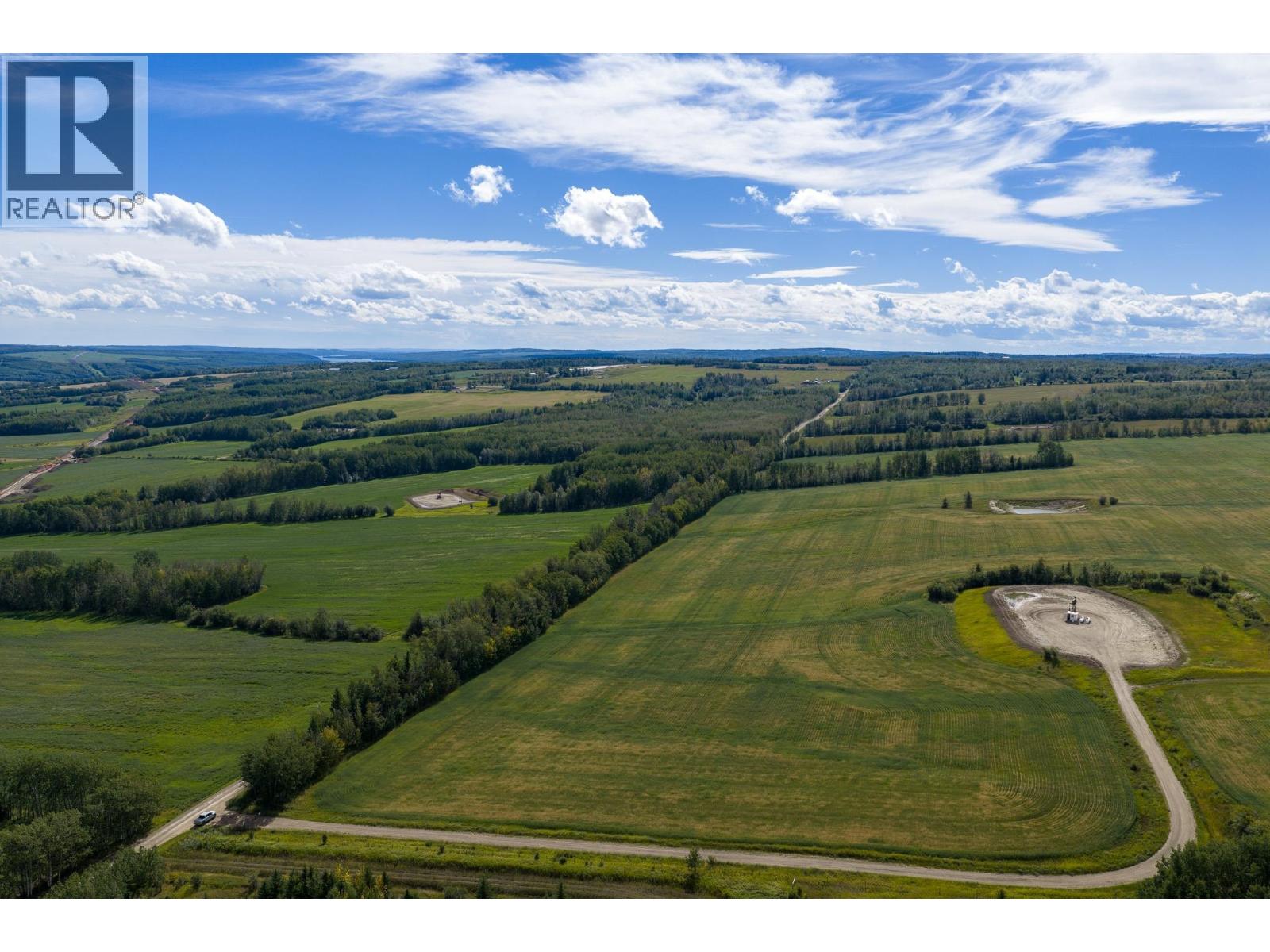 SEC 5 285 Road, Fort St. John, British Columbia, V0C1Y0, Fort St. John, British Columbia — photo 2 of 5