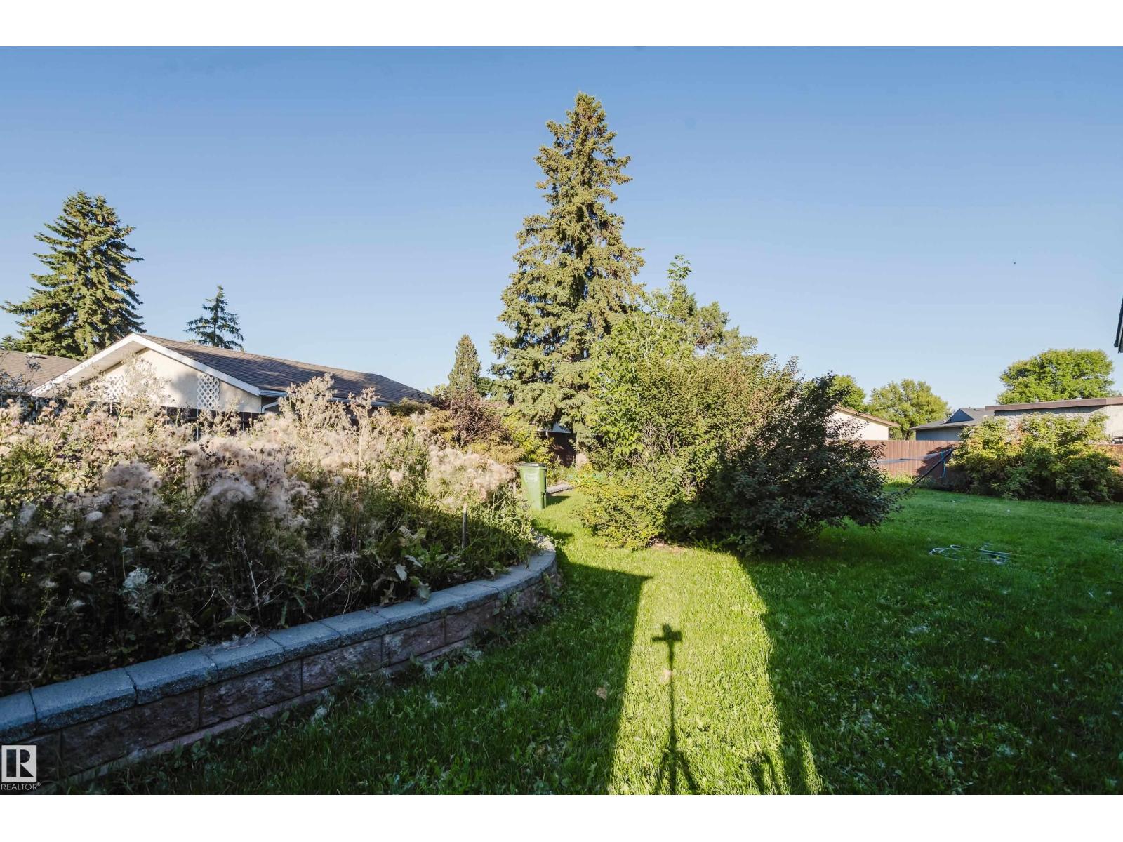 15256 122 ST NW - 51