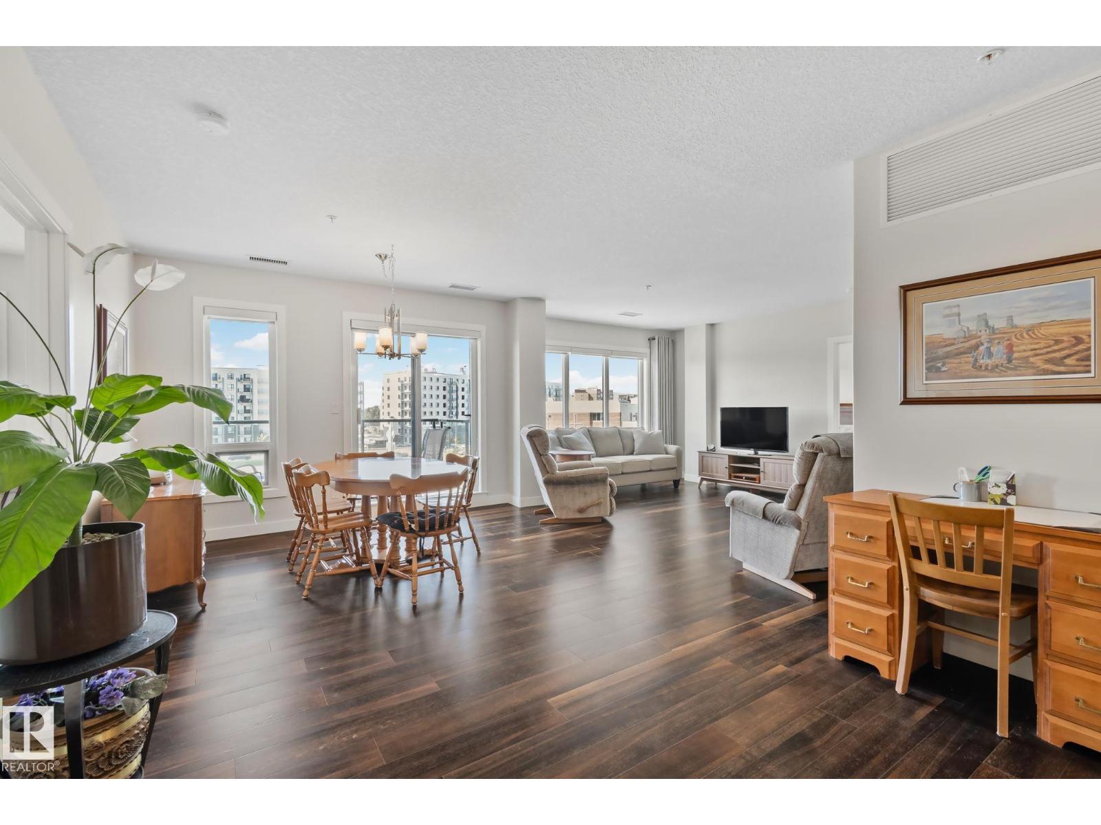 #404 2755 109 ST NW - 2