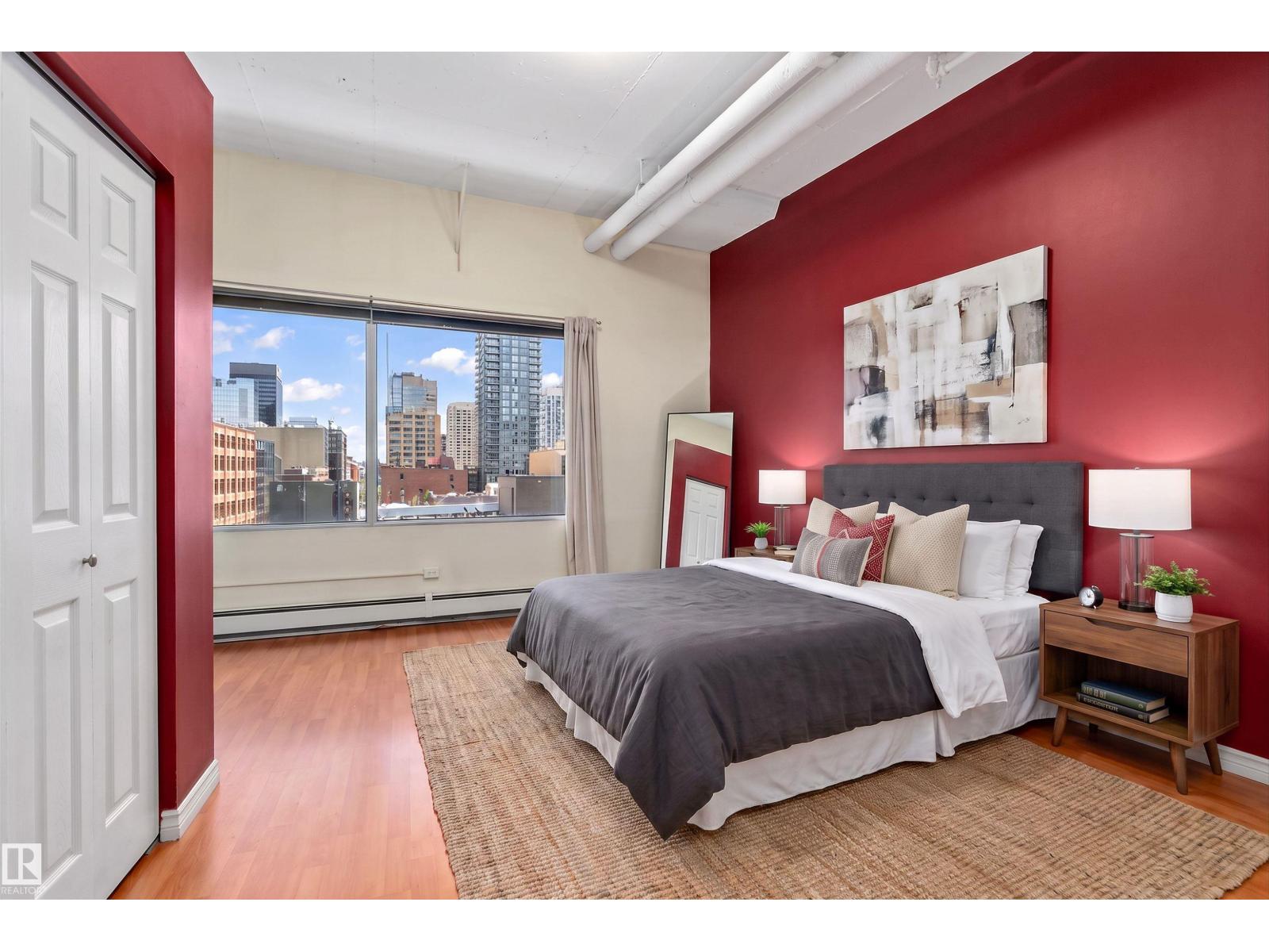 #506 10179 105 ST NW - 33