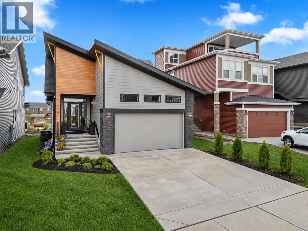 218 Mitchell Heath NW, Calgary, Alberta, T3R2G2