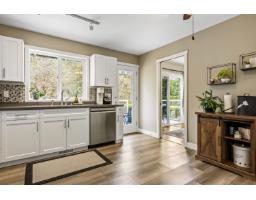295 Forrest Crescent, Hope, Hope, BC V0X1L4 Photo 17