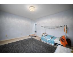 8459 Doerksen Drive, Mission, BC V2V7C4 Photo 17