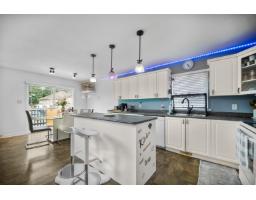 8459 Doerksen Drive, Mission, BC V2V7C4 Photo 7