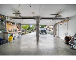 8459 Doerksen Drive, Mission, BC V2V7C4 Photo 15