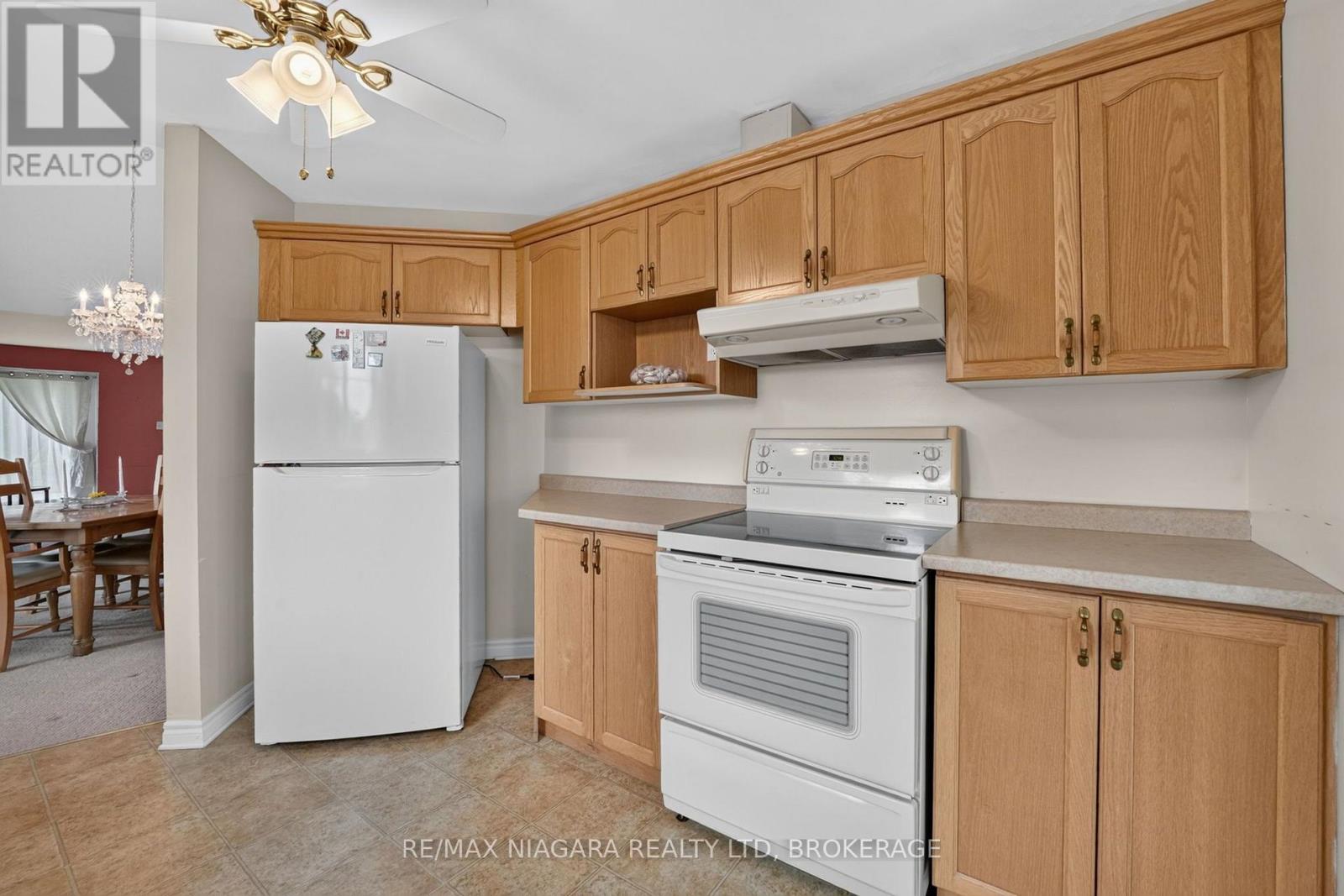#516 3033 TOWNLINE ROAD - 16