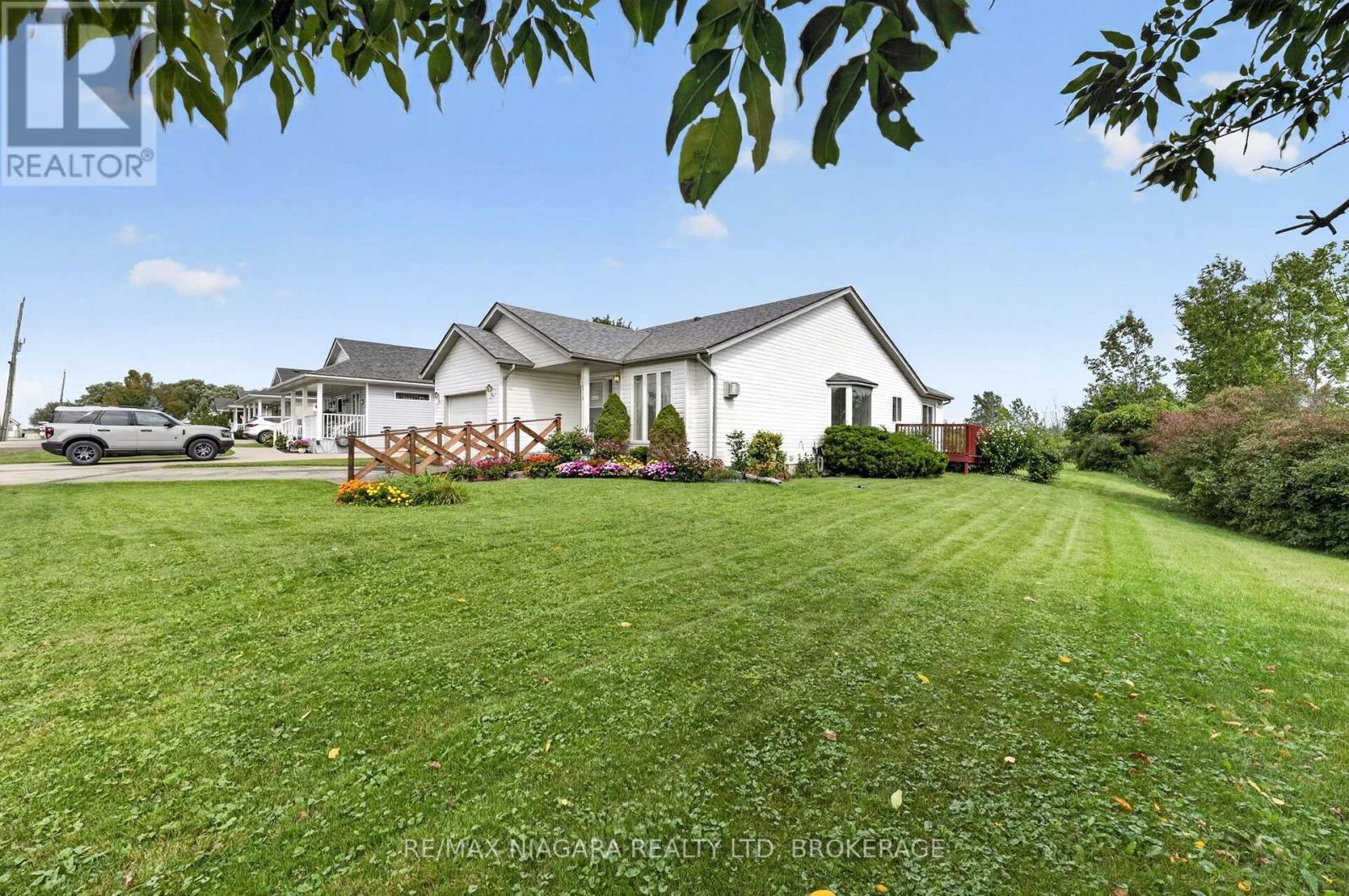 #516 3033 Townline Road, Fort Erie (Black Creek), Ontario, L0S1S1, Fort Erie (Black Creek), Ontario — photo 4 of 5