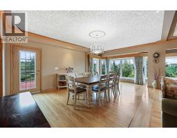 Dining room - 242125 8 Street E, Rural Foothills County, AB T1S3L2 Photo 6