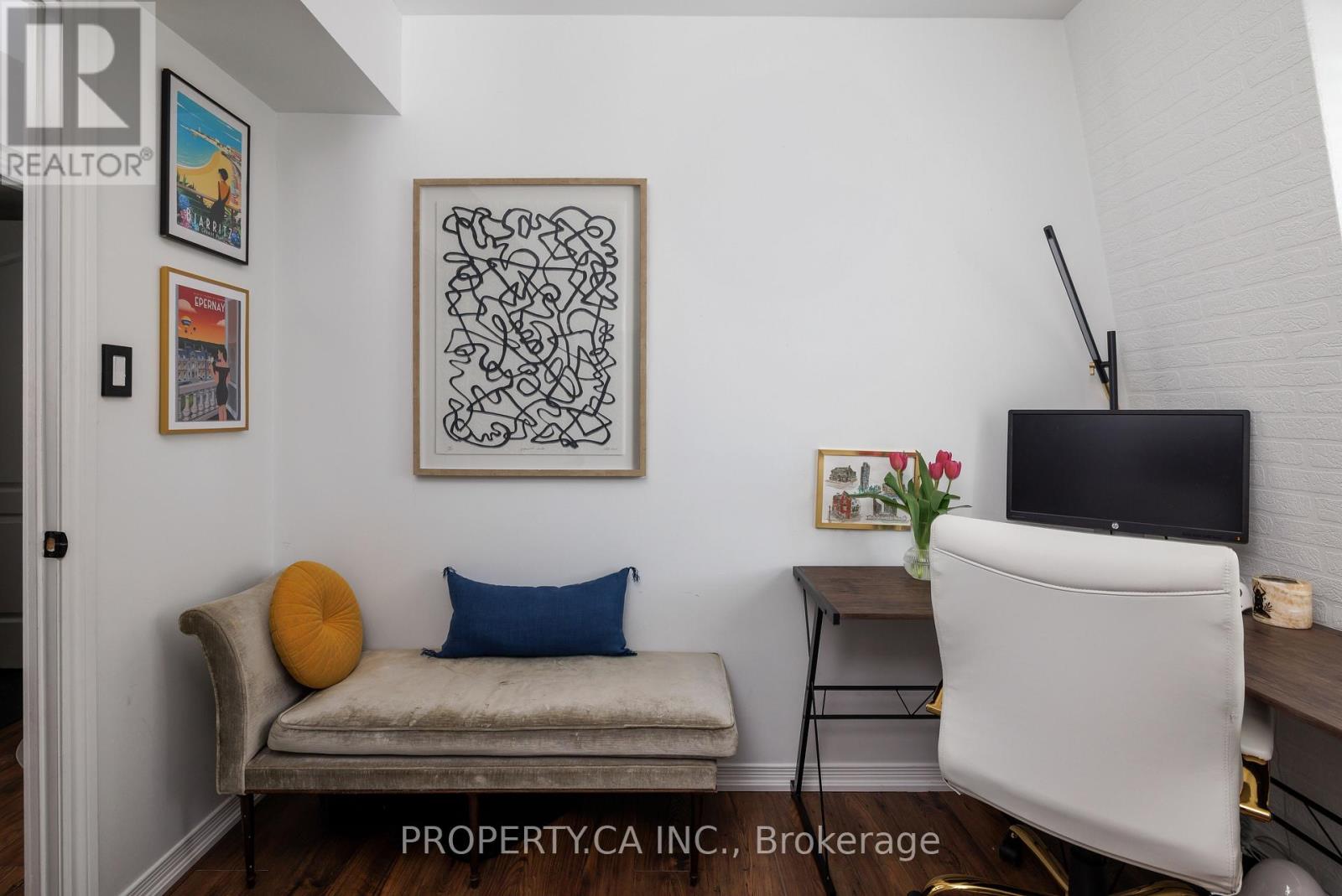 #819 12 SUDBURY STREET - 13