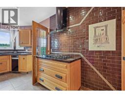 Breakfast - 242125 8 Street E, Rural Foothills County, AB T1S3L2 Photo 9