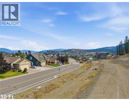 2045 Hugh Allan Drive, Kamloops, BC  Photo 8