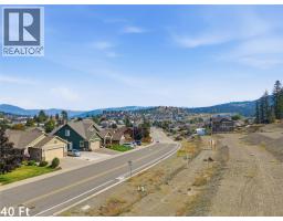 2045 Hugh Allan Drive, Kamloops, BC  Photo 9