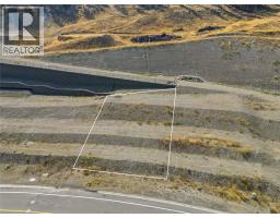 2045 Hugh Allan Drive, Kamloops, BC  Photo 14