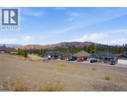 2045 Hugh Allan Drive, Kamloops, BC  Photo 20