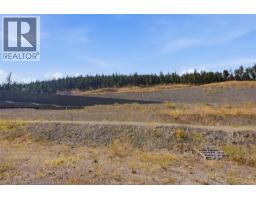 2045 Hugh Allan Drive, Kamloops, BC  Photo 22