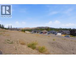 2045 Hugh Allan Drive, Kamloops, BC  Photo 19