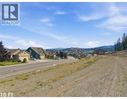 2045 Hugh Allan Drive, Kamloops, BC  Photo 6