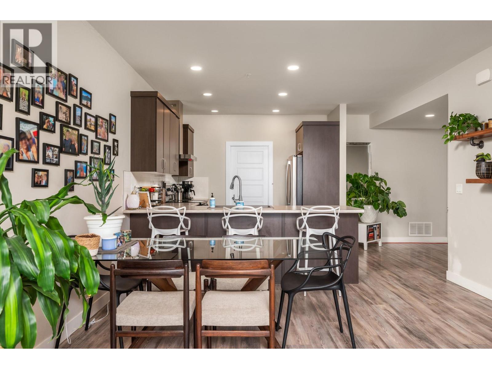 206 Vineyard Way - 13