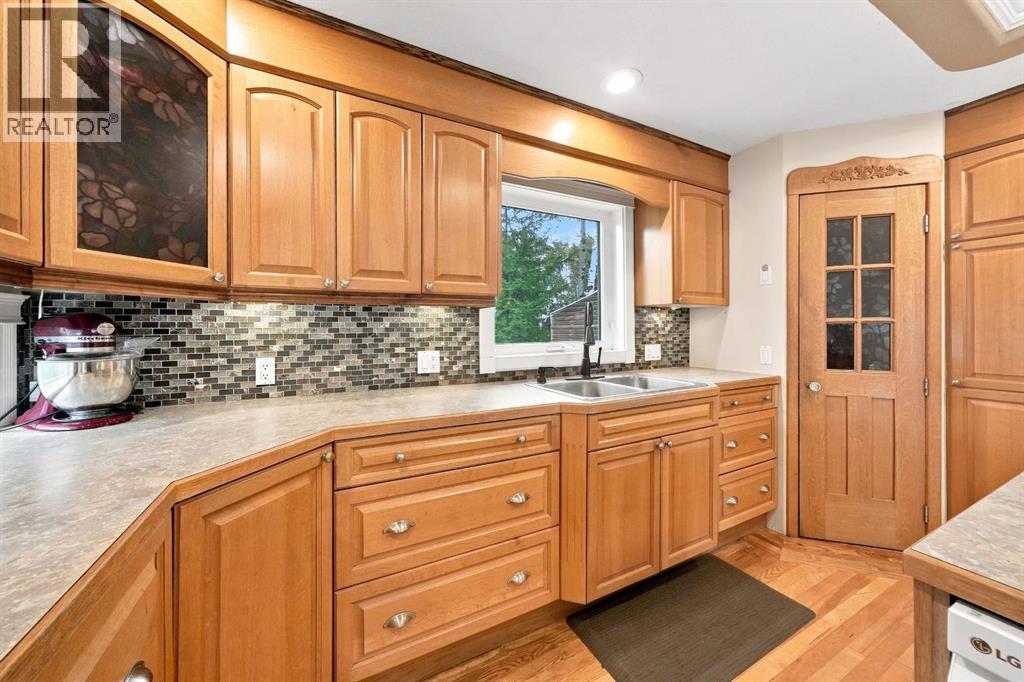 Listing photo – 35464 Range Road 270, Rural Red Deer County