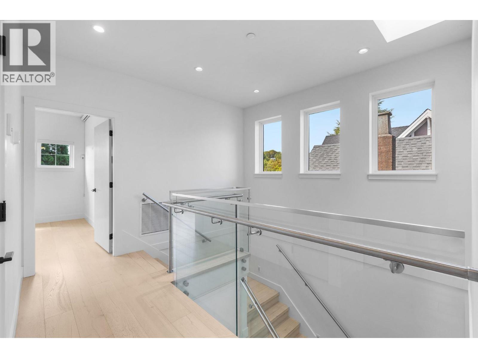3123 W 16TH AVENUE, Vancouver
