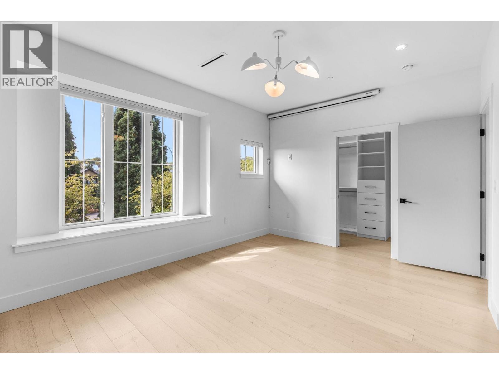 3123 W 16TH AVENUE, Vancouver