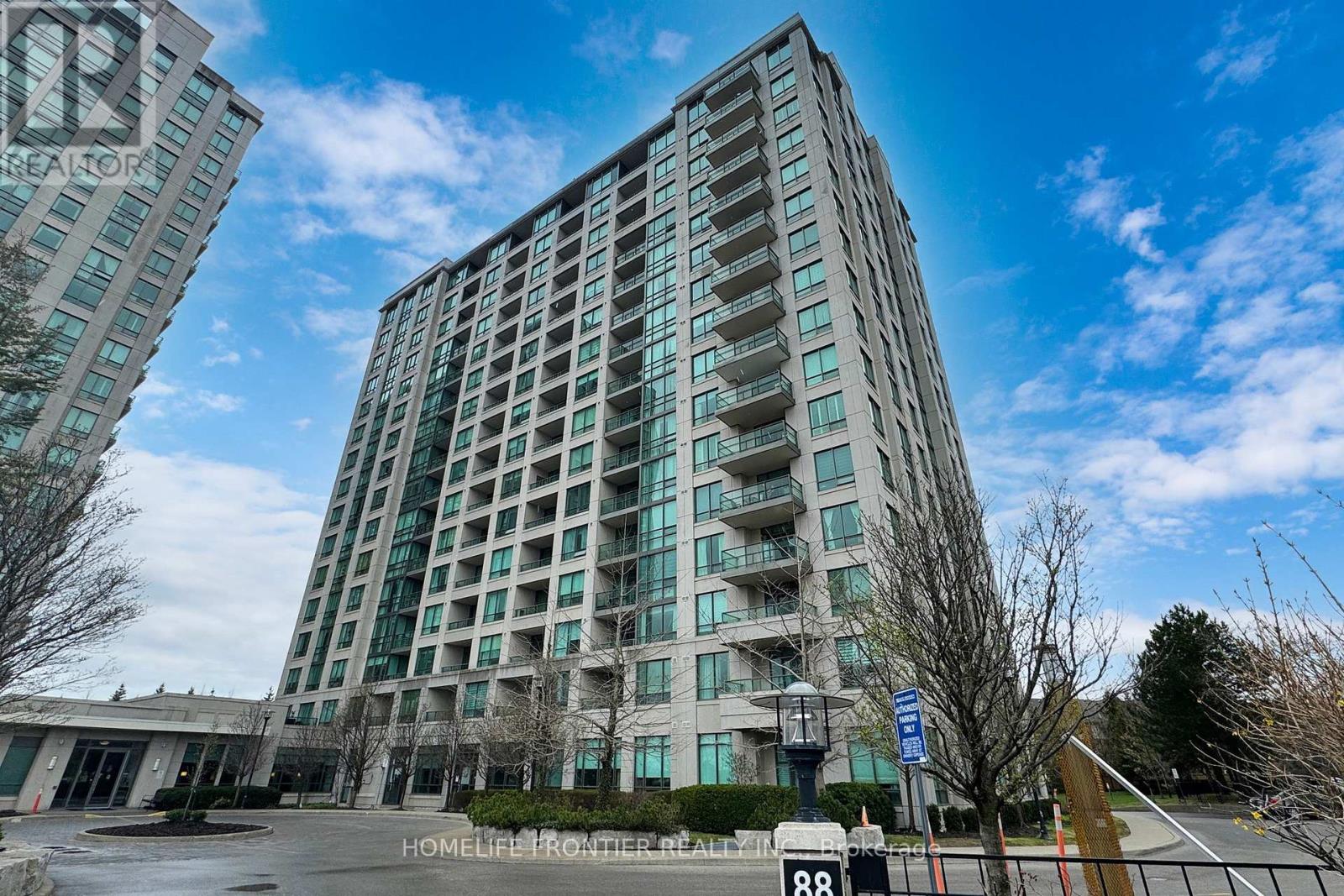 Photo of 100 Promenade Circle
