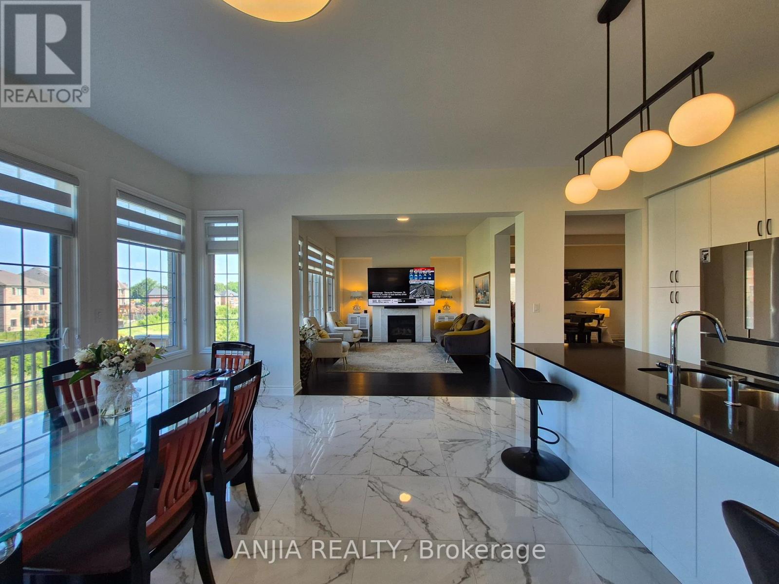 50 MEADOW VISTA CRESCENT - 25