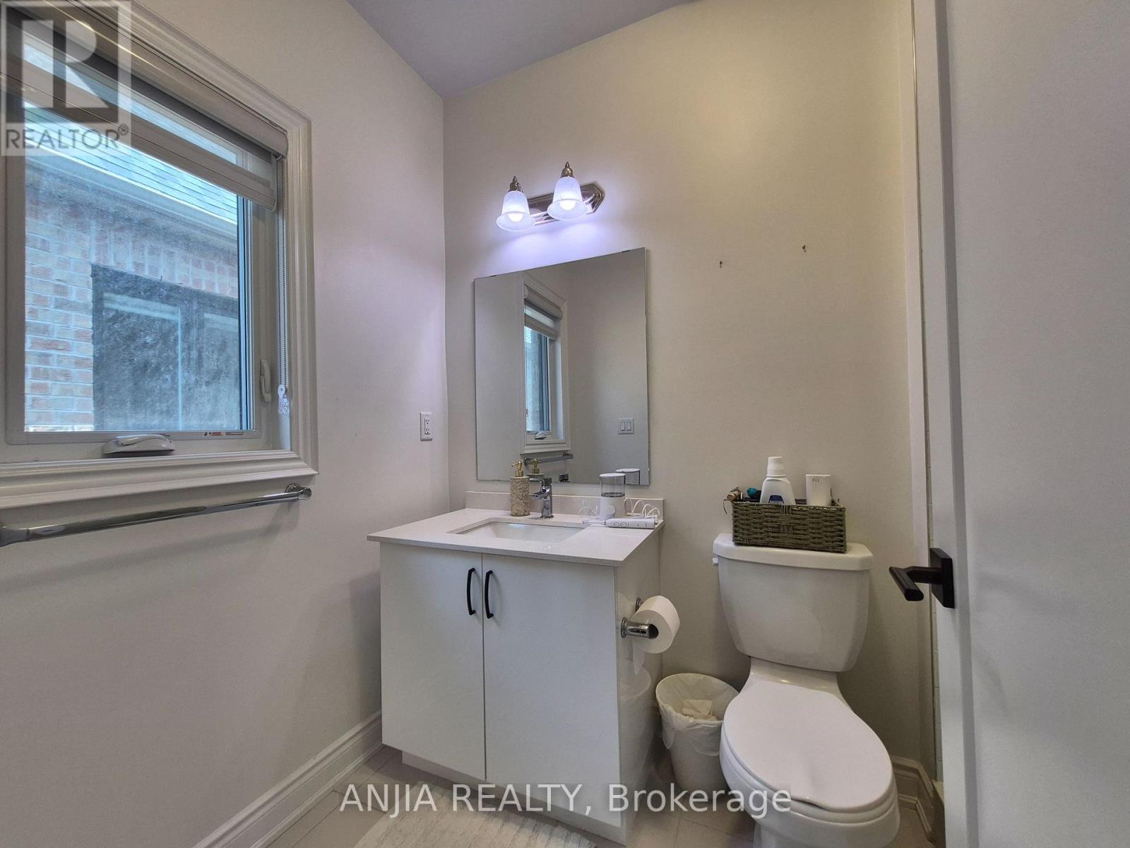 50 MEADOW VISTA CRESCENT - Image 43