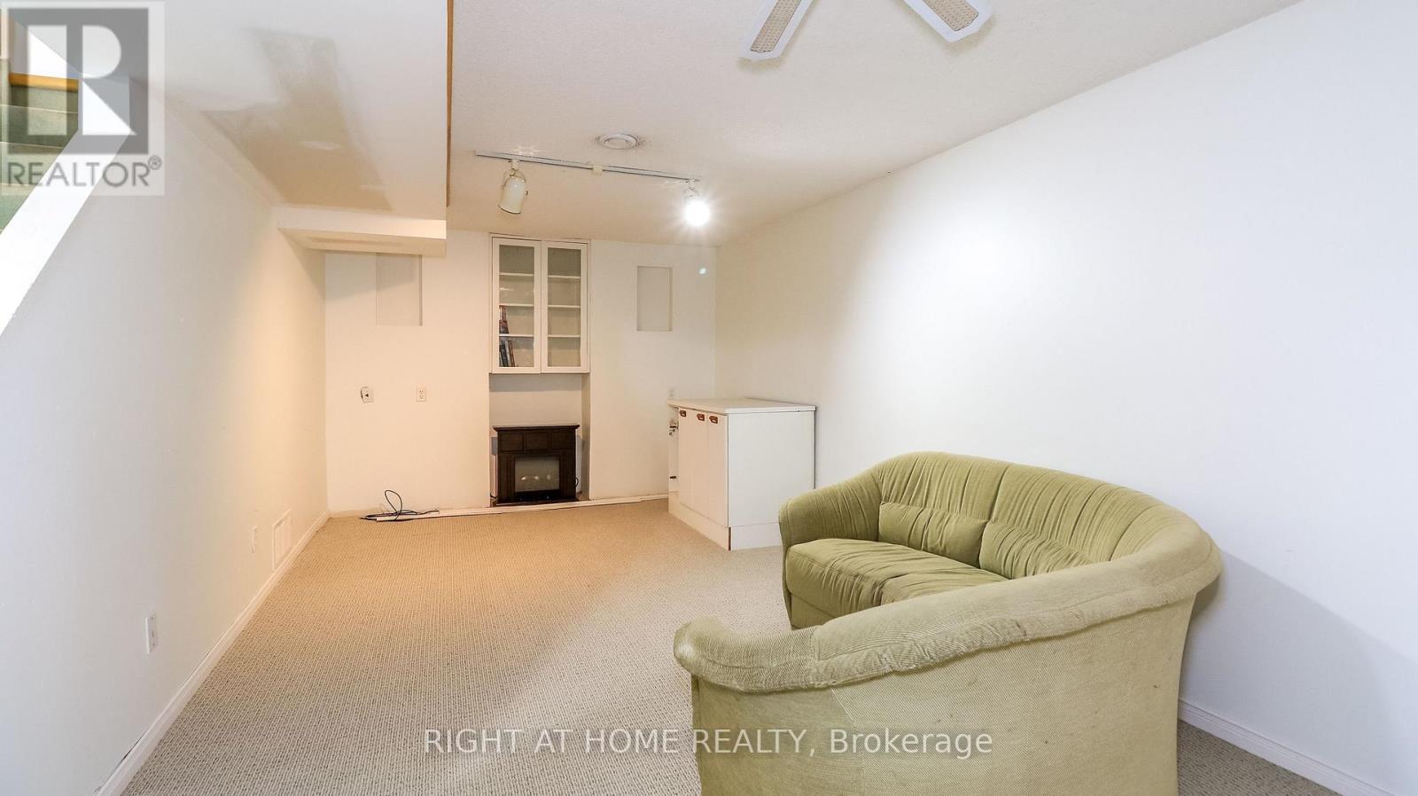 70 KINZIE LANE - Image 19