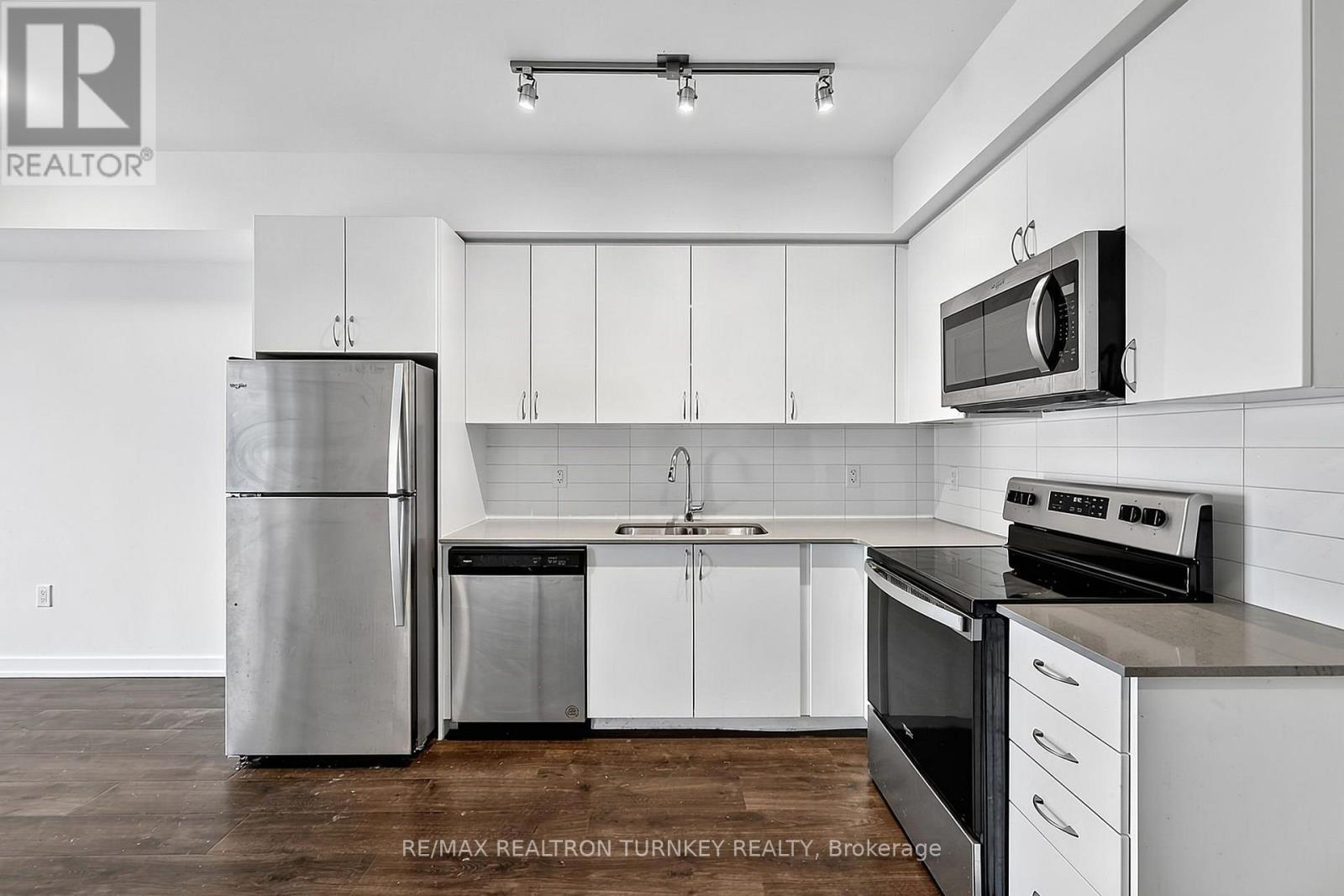 1202 - 56 LAKESIDE TERRACE, Barrie (Little Lake) — photo 6