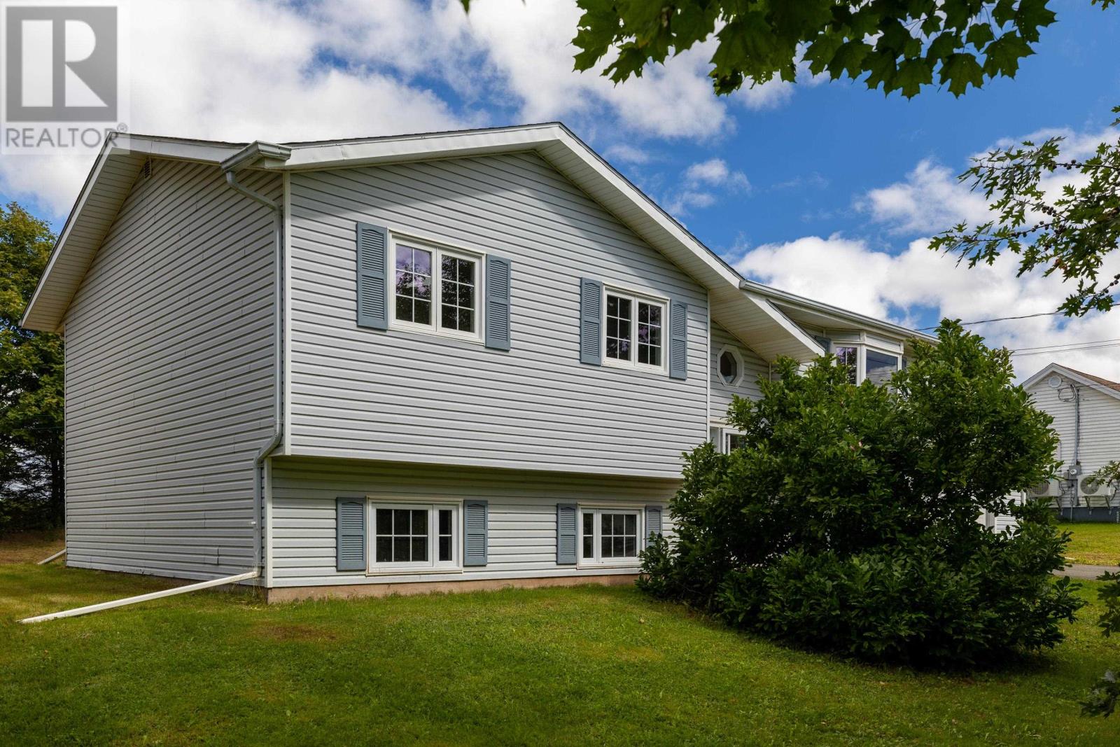 33 Amanda Drive, East Royalty, Prince Edward Island, C1C0A1, East Royalty, Prince Edward Island — photo 3 of 5