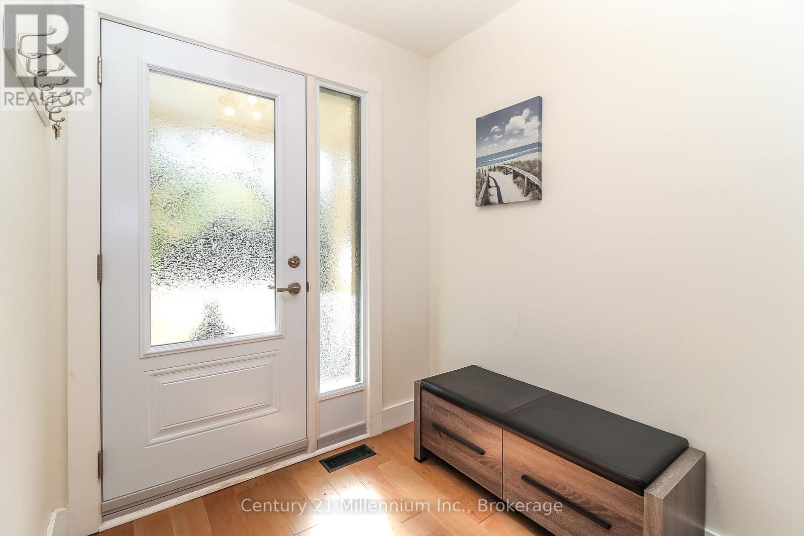 194 Escarpment Crescent, Collingwood, Ontario, L9Y5B4, Collingwood, Ontario — photo 5 of 5