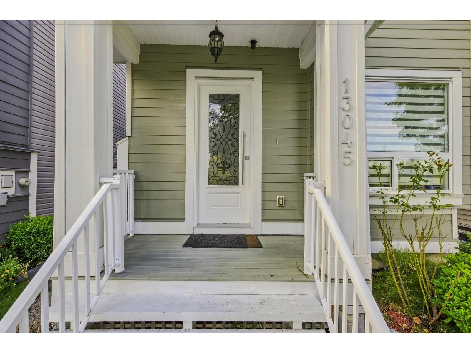 13045 59 Avenue, Surrey, British Columbia, V3X0G5, Surrey, British Columbia — photo 3 of 5