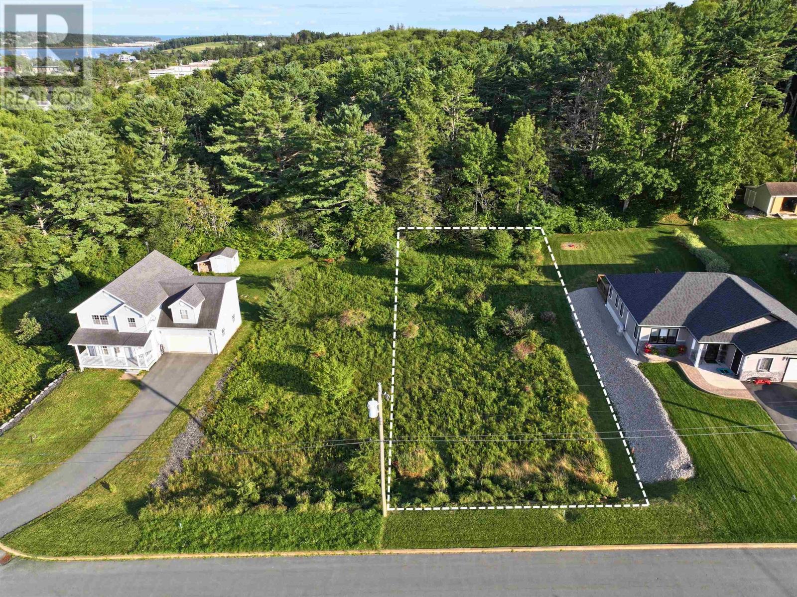 Lot 15 Hebb Street, Lunenburg, Nova Scotia, B0J2C0, Lunenburg, Nova Scotia — photo 2 of 5