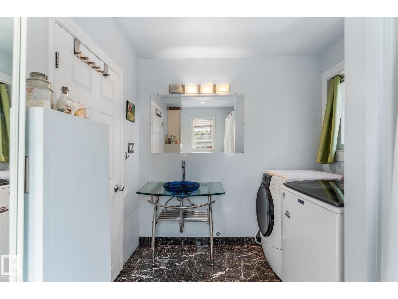 6054 107A ST NW - Image 20