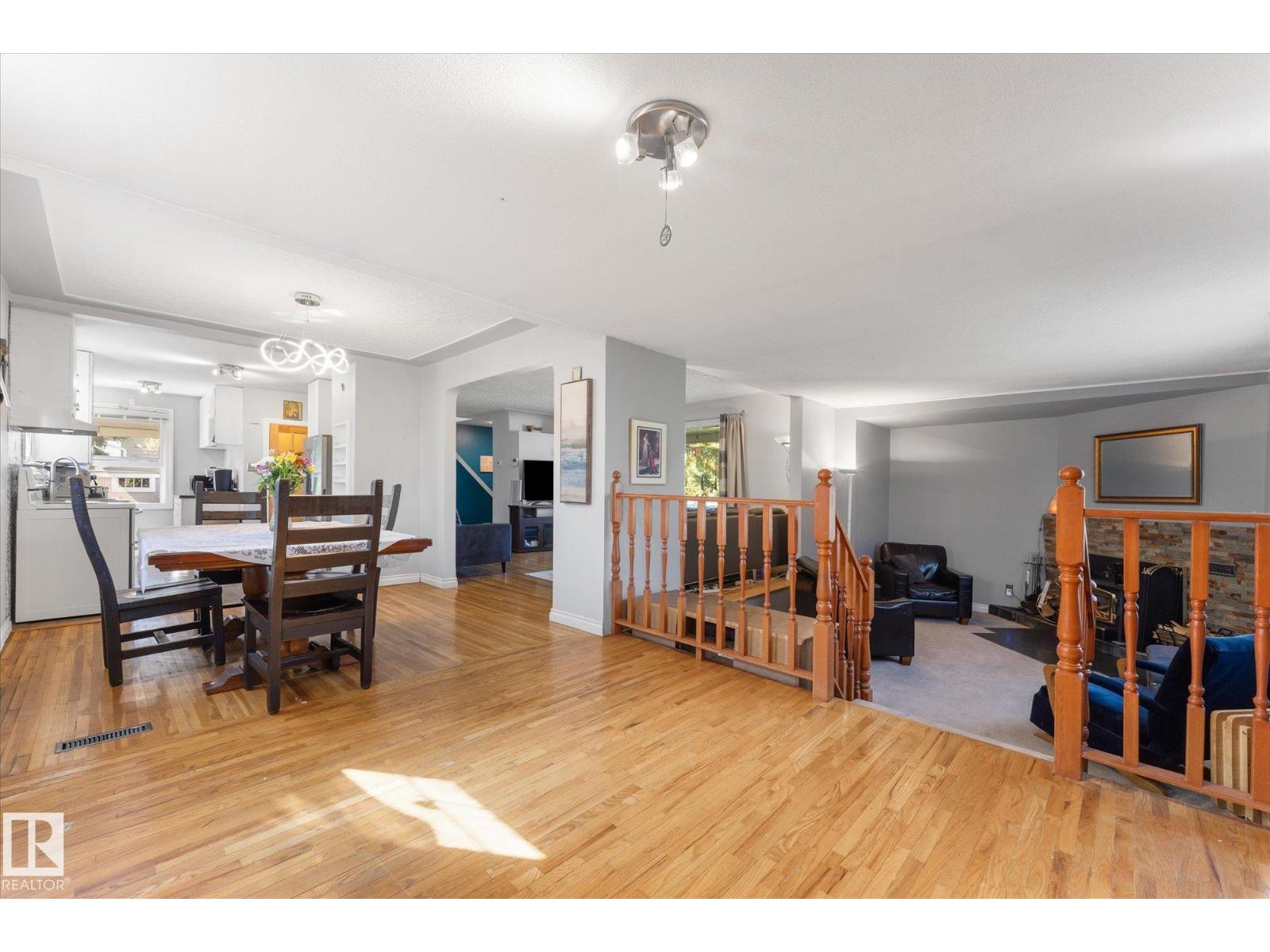 6054 107A ST NW - 9